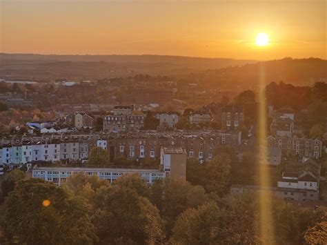 Cabot Tower, Bristol : r/photos