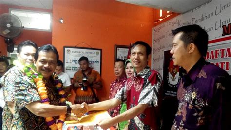 Paslon Bupati Bengkulu Laporkan Materi Gugatan Ke Mk Pemilu