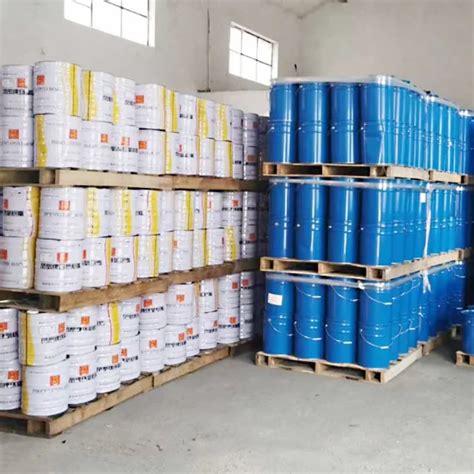 Excellent Physical Mechanical E51 Bisphenol A Liquid Epoxy Resin For