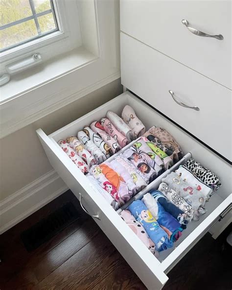 Smart Ways To Organize Your Bedroom Closet Closet Bedroom Master