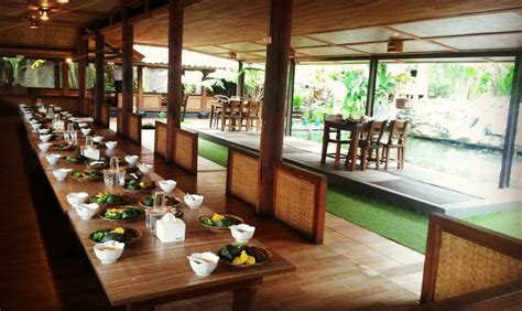 5 Rekomendasi Restoran Sunda Di Tarogong Kaler Garut