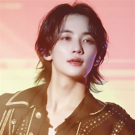 Jeonghan Jeonghan Jeonghan Seventeen Seventeen