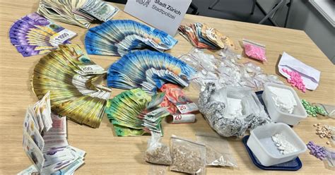 Spacciatore Vende Droga A Un Poliziotto In Borghese Arrestato