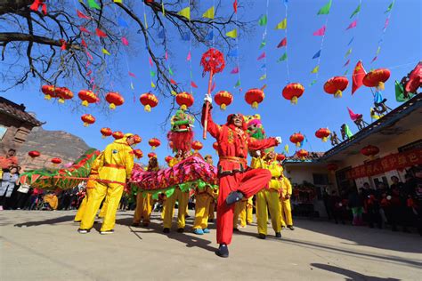 “二月二，龙抬头”，农历二月初二又称“春耕节”“春龙节”