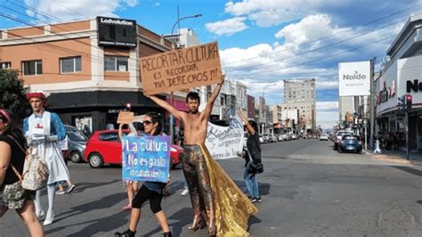 La Comunidad Art Stica Protesta Contra La Ley Mnibus Que Amenaza El