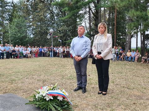 Obilje Ena Godina Od Ustanka Protiv Fa Izma U Donjoj Trnovi