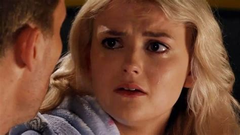 Its Killing Me Coronation Street Fans Shocked By Terrifying