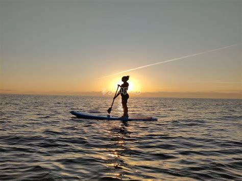 Alquiler De Paddle Surf En La Barceloneta De H Desde Yumping