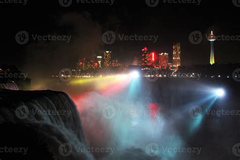 Niagara Falls at night 820560 Stock Photo at Vecteezy