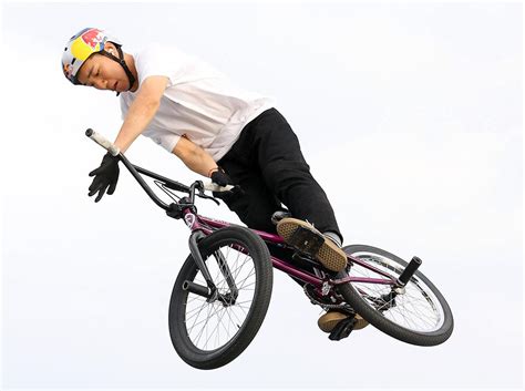 【五輪・bmx】bmxフリースタイル・パーク男子の中村輪夢は全体2位で決勝へ 初代王者へ好発進！ スポーツフォン