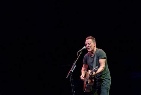 Bruce Springsteen’s Broadway Show Is Becoming a Netflix Special - The ...