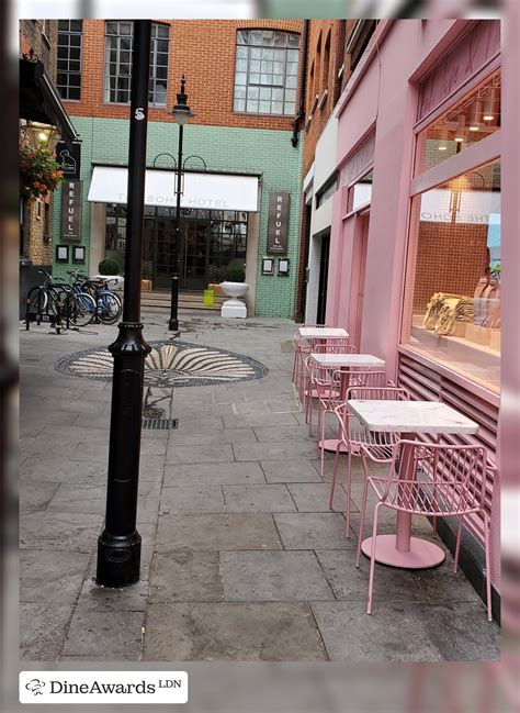 London tottenham court road closures will delay your commute today 14