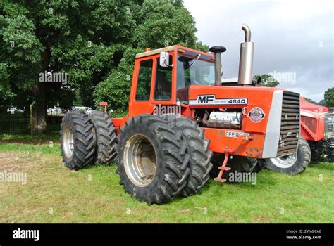 Massey Ferguson Oldtimer Traktor Hi Res Stock Photography And Images