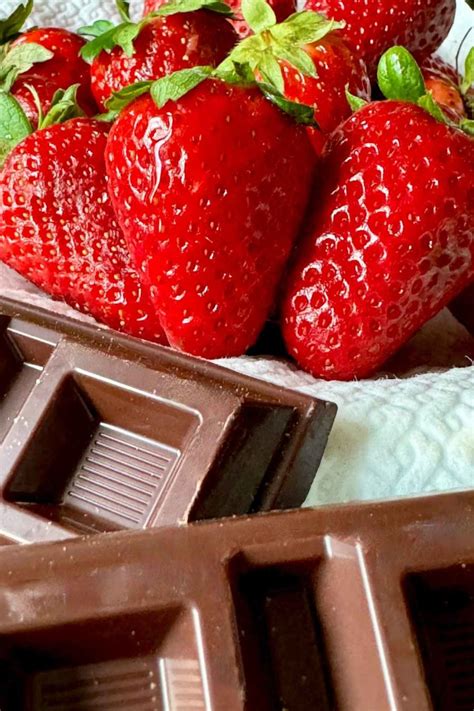 Easy Chocolate Covered Strawberries Recipes From Italy