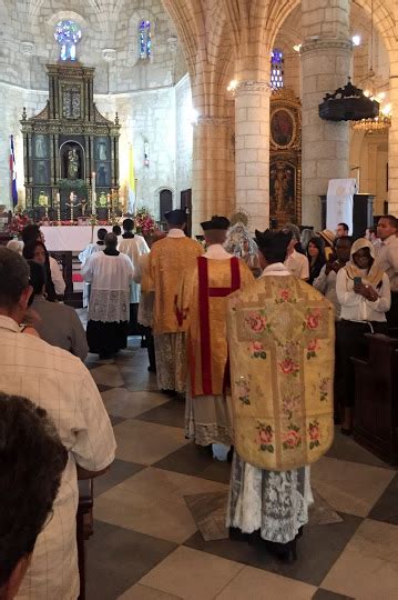 Catholicvs Primeras Misas Tridentinas Solemnes De Dos Misacantanos De