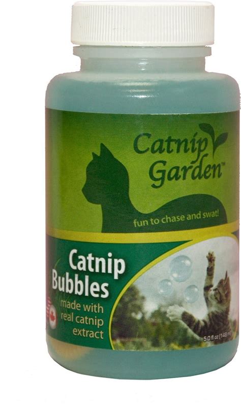 Multipet Catnip Garden Bubbles Cat Toy 5 Oz Bottle