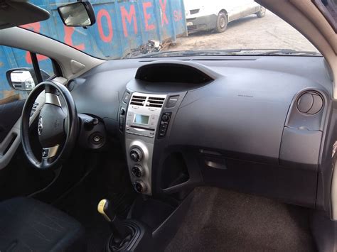 TOYOTA YARIS 2 II PODUSZKI AIRBAG KOKPIT KONSOLA 7843548626