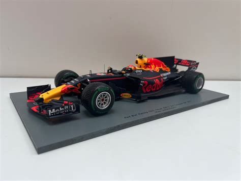 Spark 1 18 Miniatura De Carro De Corrida Red Bull Racing Max