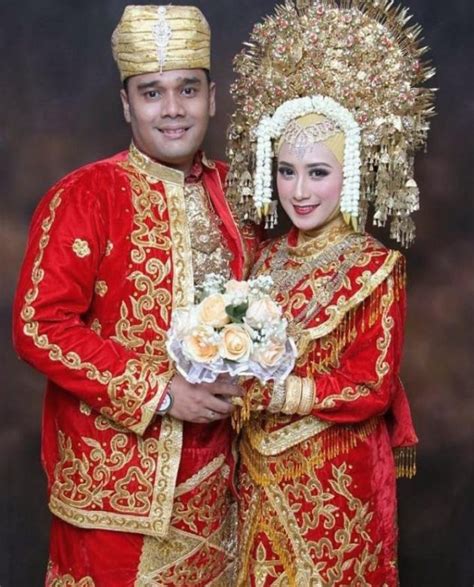 Busana Adat Pengantin Minang Catering Dan Paket Pernikahan Murah