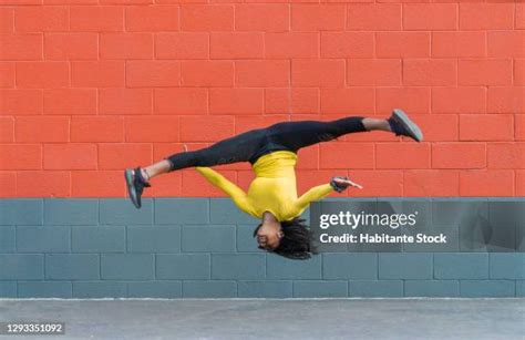 Flexible Gymnast Photos And Premium High Res Pictures Getty Images