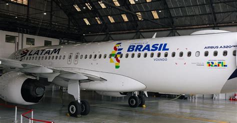 Latam Apresenta A Primeira Aeronave Da Iniciativa Conhe A O Brasil