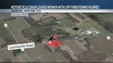 Deputies Motorcyclist Suffers Life Threatening Injuries In Wayne