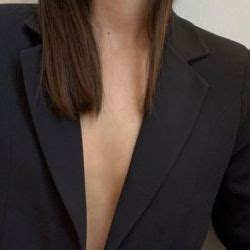 Ideas De Look Con Traje Efecto Naked Blazer Marie Claire