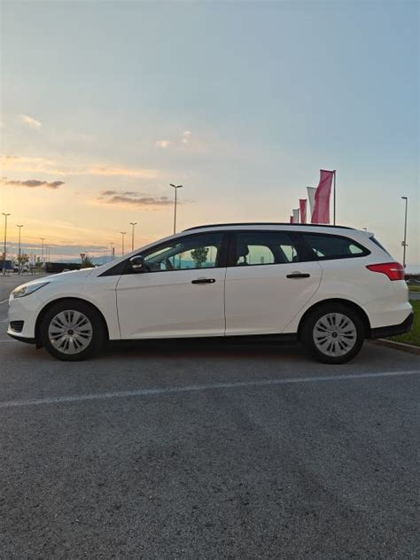 Ford Focus Karavan 1 5 TDCi HR AUTO SERVISNA 6200 PDV 2017 God