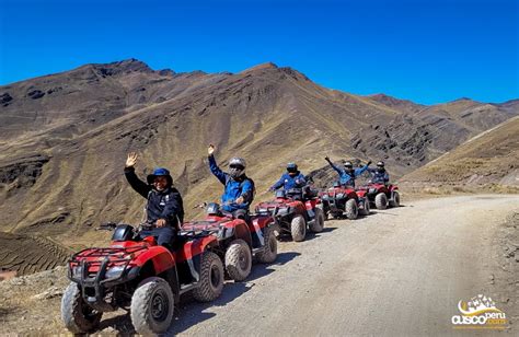 Tour en cuatrimoto en la Montaña de 7 Colores full day CuscoPeru