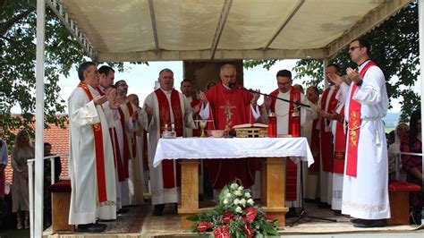 Biskup Štironja slavio misu na župnu svetkovinu u Župi sv Lovre u