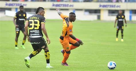 Libertad Y Aucas Se Repartieron Puntos Con El VAR Como Protagonista