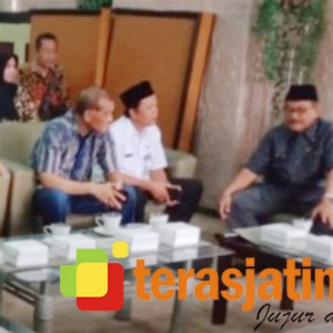 Berguru Perda Pesantren Dprd Klaten Kunjungi Dprd Jombang Teras Jatim