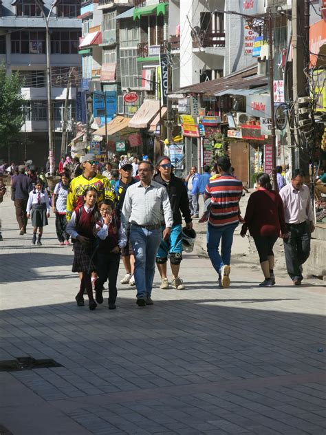 MALL road in Manali | Manali india, Nepal, Some pictures