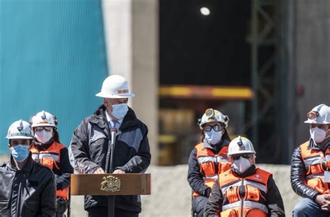 Presidente Pi Era Inaugura Proyecto Traspaso Codelco Andina Asegurando