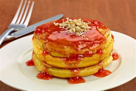 Hot Cakes Con Semillas Y Mermelada De Fresa Recetas La Coste A