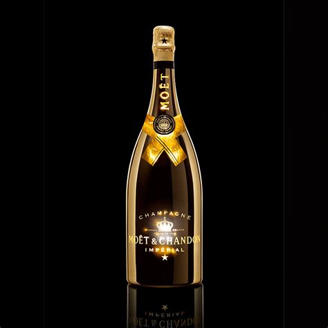 Mo T Chandon Imperial Brut Gold Edition Led Licht Cl To Fast