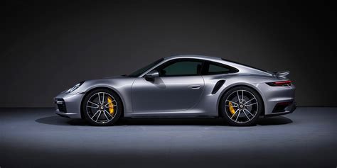 2021 Porsche 911 Turbo S Does 0 60 In 2 6 Seconds Car In My Life