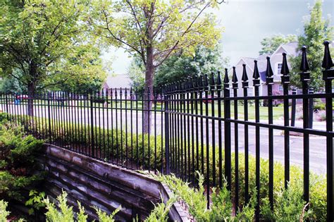 Heavy Duty Spear Top Guardrail Fence Great Lakes Metal Fabrication