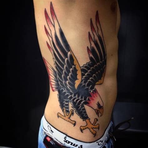 Update more than 67 eagle claw tattoo latest - in.coedo.com.vn