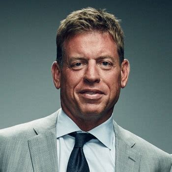 Troy Aikman Bio & Career Accomplishments | FOX Sports