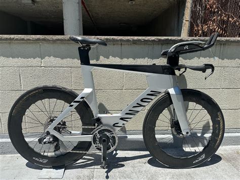 Canyon Speedmax CFR DISC ETap Used In L Buycycle USA