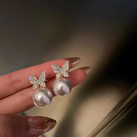 Pair Of Zircon Butterfly Earrings For Girls Fashion Personality Korean