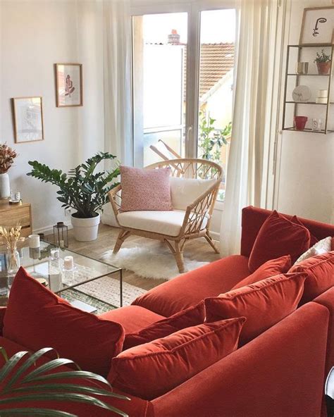 Ways To Incorporate A Red Sofa Into Your Interior Digsdigs Red