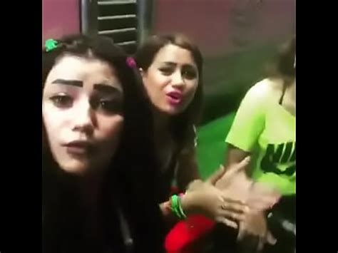 3 فتيات يرقصو بأحلي رقص وجسم ساخن XVIDEOS