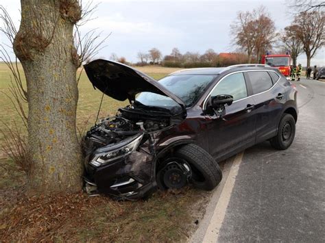 Schwerer Verkehrsunfall Zwischen Solschen Und Gro B Lten