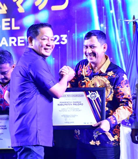 Kota Palopo Terima Penghargaan Sebagai Apresiasi Dari Imi Award Sulsel