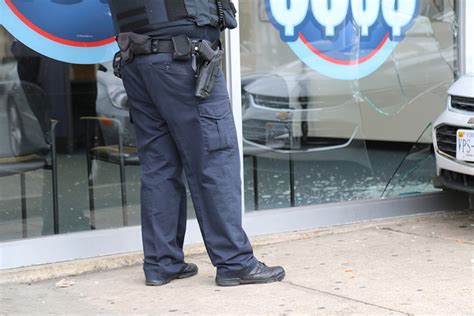 Car Crashes Into Storefront On Columbia Pike Arlnow