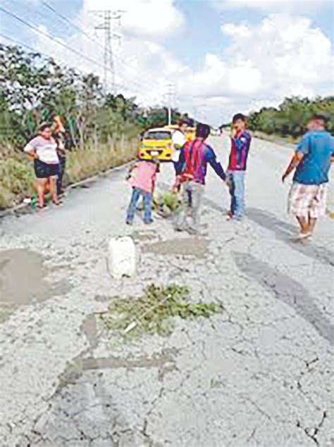 Sin fecha para rehabilitación en carretera de Mahahual Quintana Roo Hoy