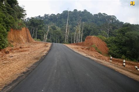 Lanjut Pembangunan Jalan Perbatasan Kalbar Hingga Tembus Ke Kaltim 608