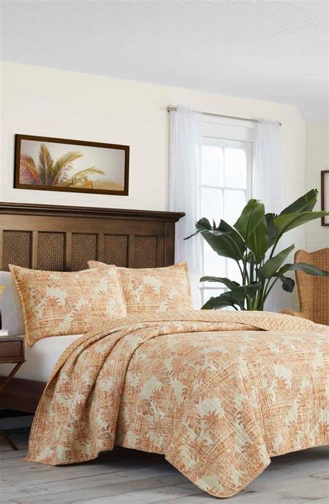 Tommy Bahama Batik Pineapple Quilt Nordstrom Pineapple Quilt Pineapple Bedding Bed Spreads